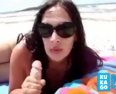 Ravishing Blonde And Brunette Are Relaxing And Masturbating On The Beach, Until They Get Completely Satisfied