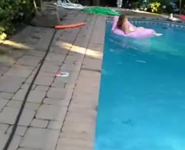 Wild Babes Have Some Action In The Pool