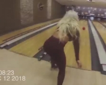 गर्ल्स हॉस्टल की सेक्सी पिक्चर वीडियो में